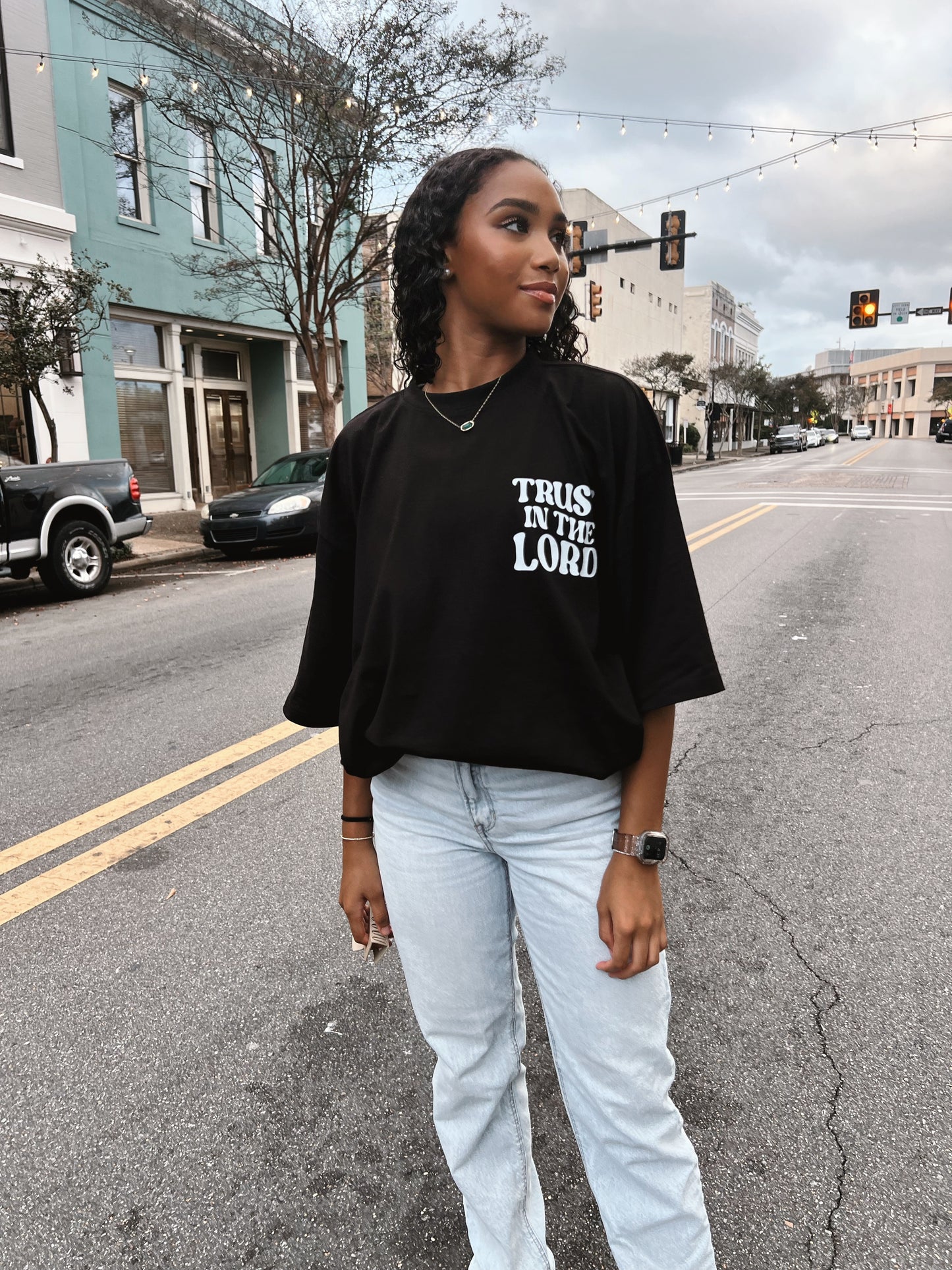 Oversized Trust in the Lord Tee