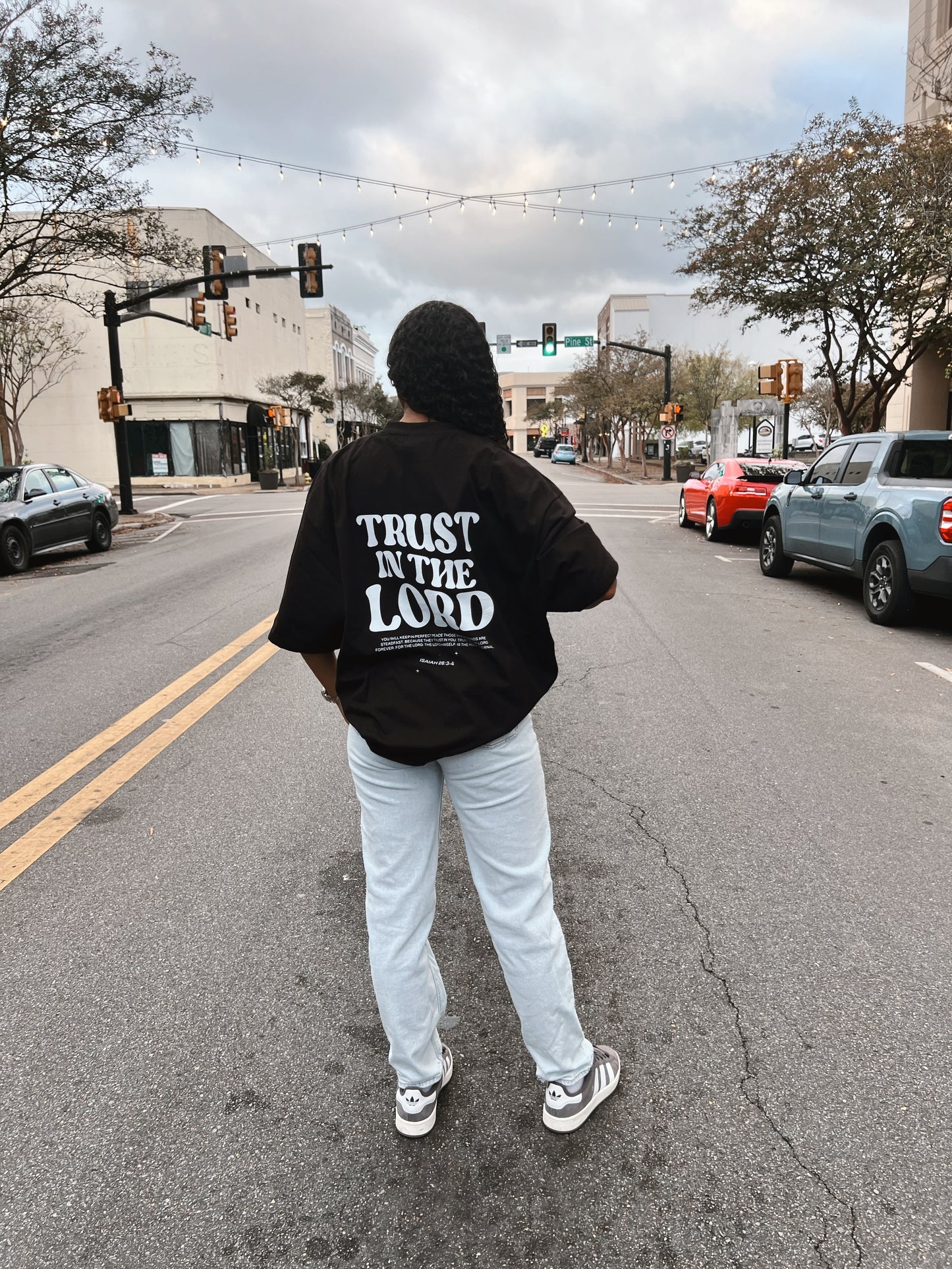 Oversized Trust in the Lord Tee