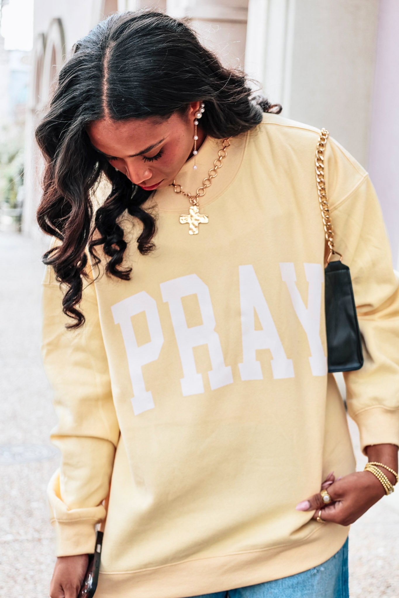 Pray Mockneck
