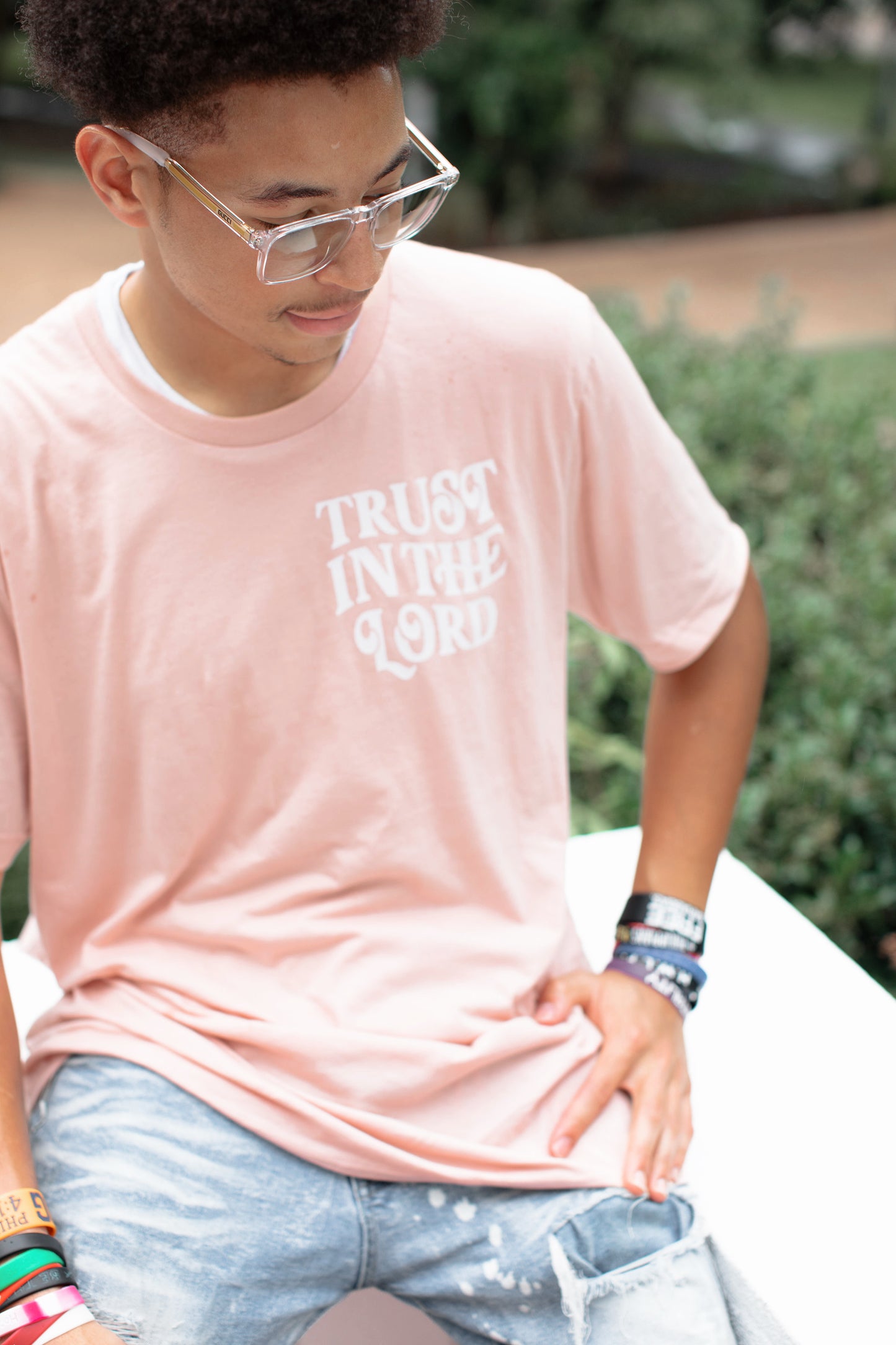 Trust in the Lord Peach Tee